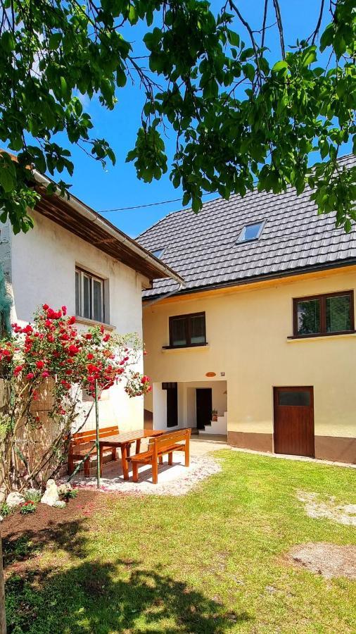 Apartma Metka Bovec Buitenkant foto